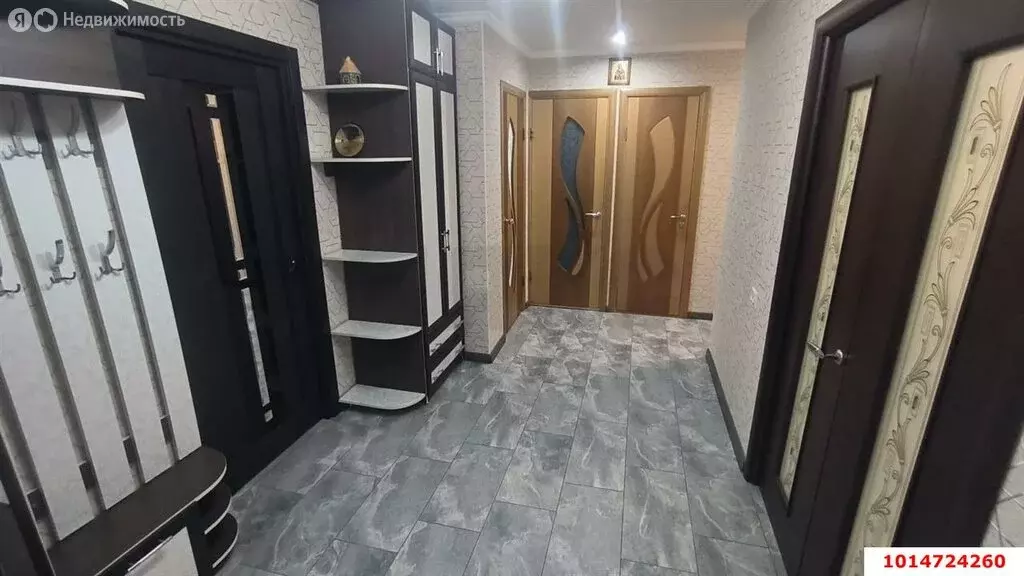 4-комнатная квартира: Васюринская, Комсомольская улица, 54 (90 м) - Фото 1