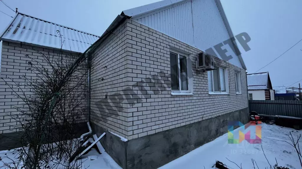 Дом в Калмыкия, Элиста Шахматная ул. (92 м) - Фото 0