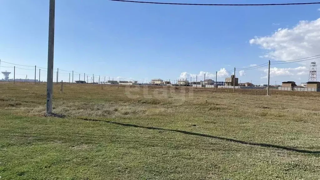 Участок в Крым, Сакский район, с. Молочное  (6.0 сот.) - Фото 1