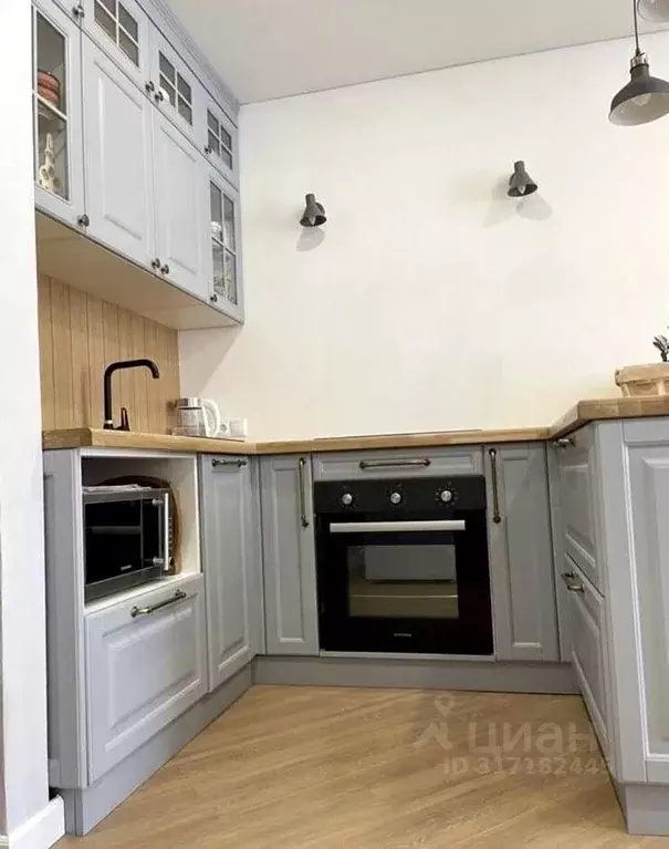 1-к кв. Чувашия, Чебоксары просп. 9-й Пятилетки, 16к1 (36.5 м) - Фото 0