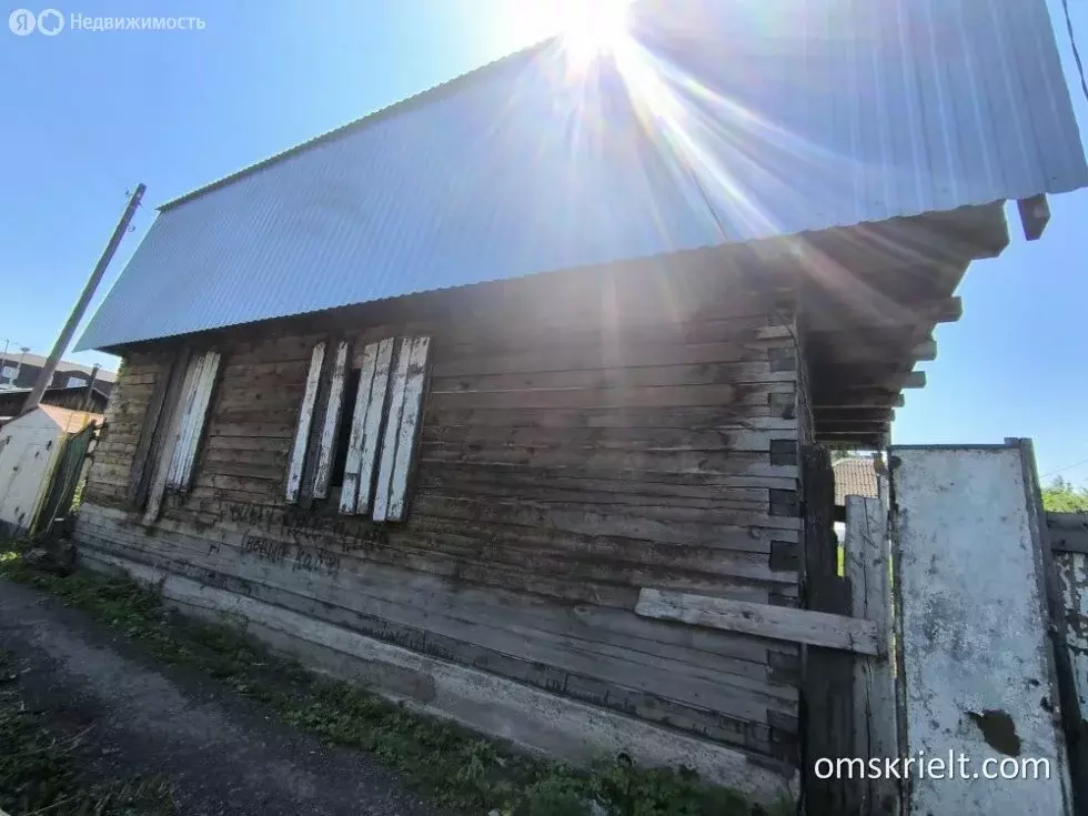 Дом в Омск, 10-я Северная улица, 63 ( м) - Фото 0