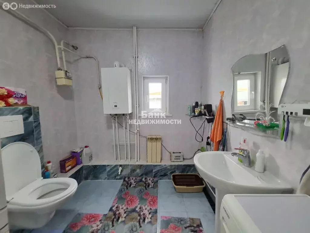 Дом в посёлок Новониколаевский, улица Куйбышева, 20 (160 м) - Фото 2