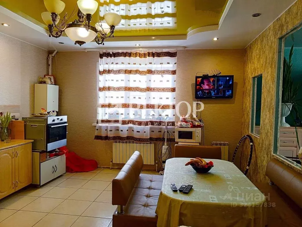 Дом в Костромская область, Костромской район, Самсоновское с/пос, с. ... - Фото 1