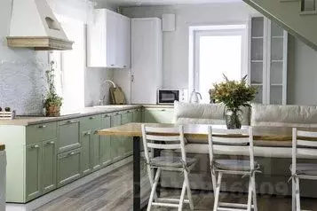 Дом в Новгородская область, Старая Русса Соляная ул., 30 (210 м) - Фото 1