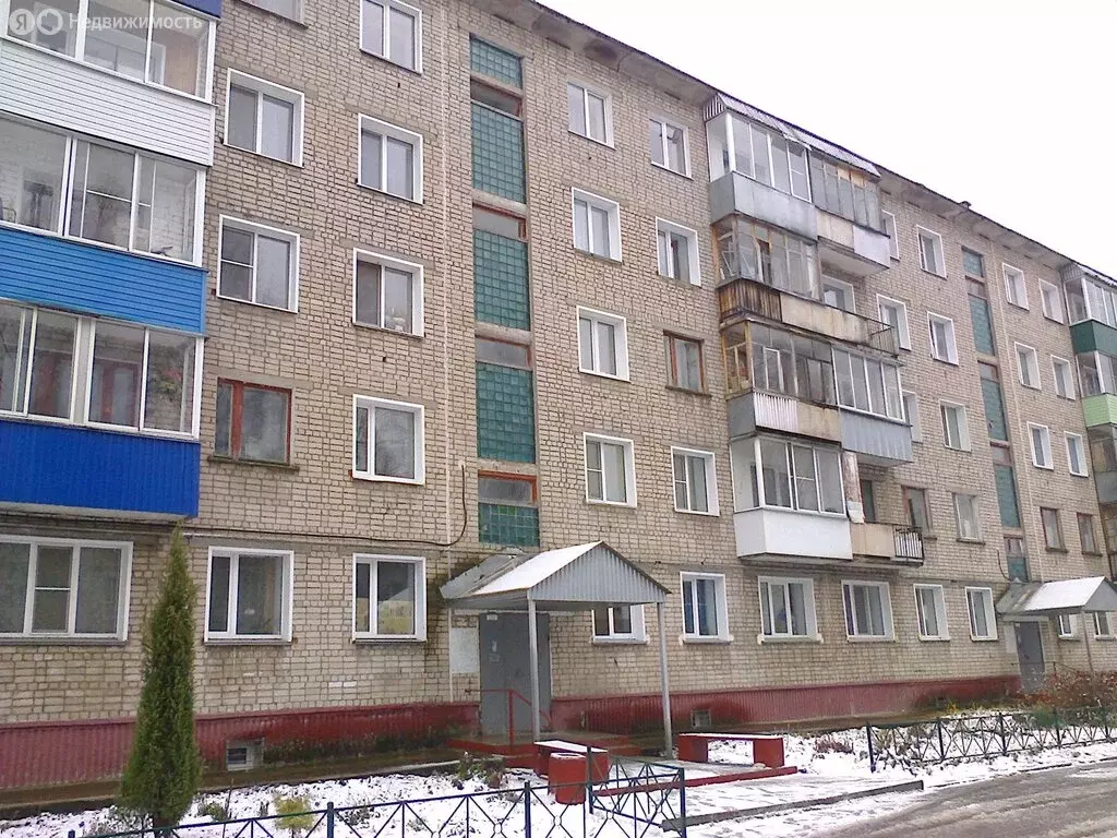 3-комнатная квартира: Кирово-Чепецк, улица Ленина, 58к2 (59.5 м) - Фото 1