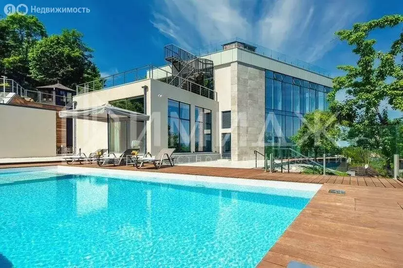 Дом в Сочи, микрорайон Бытха, улица Бытха (250 м) - Фото 0