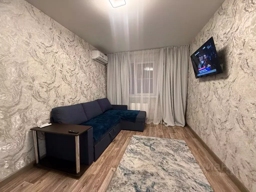 1-к кв. Волгоградская область, Волгоград ул. 70-летия Победы, 25 (29.0 ... - Фото 1