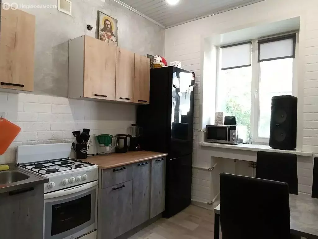 2-комнатная квартира: Каменск-Уральский, улица Гагарина, 30 (60.8 м) - Фото 1