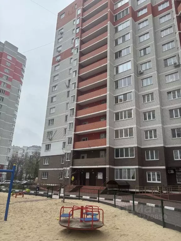 3-к кв. Брянская область, Брянск Степная ул., 9 (77.95 м) - Фото 0