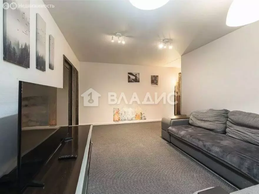 3-комнатная квартира: Москва, Осенний бульвар, 10к1 (74.7 м) - Фото 1