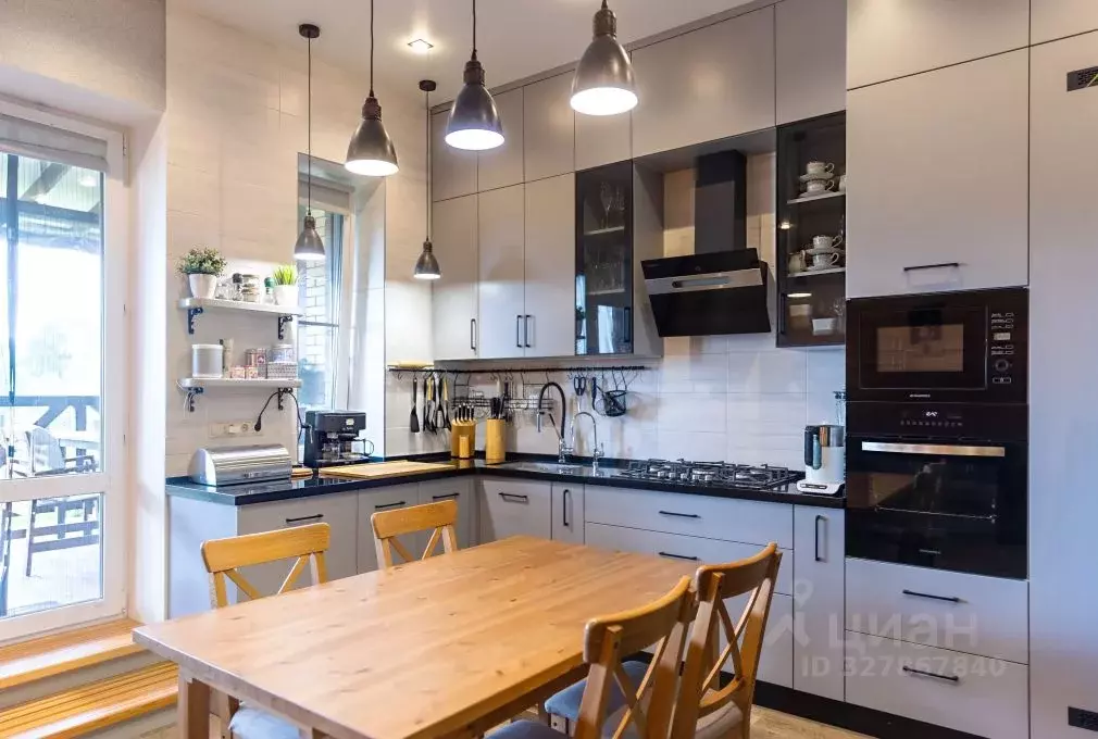 Таунхаус в Московская область, Красноармейск Пушкинский городской ... - Фото 1