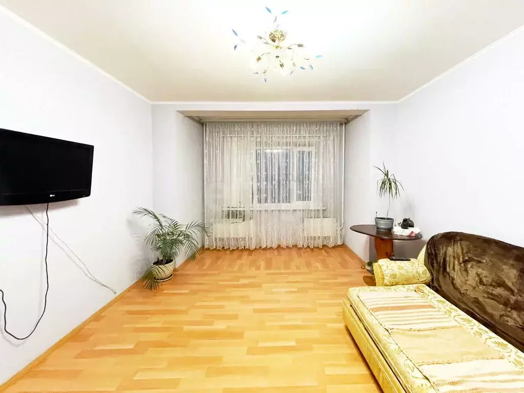 2-к кв. Ханты-Мансийский АО, Сургут просп. Мира, 15 (60.4 м) - Фото 0