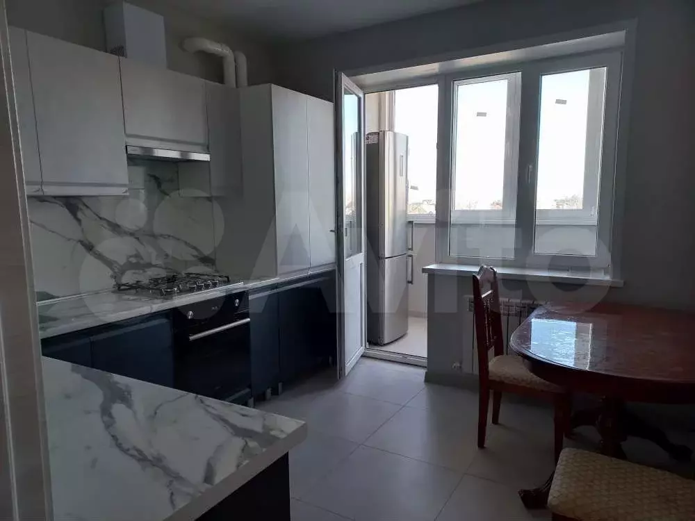 2-к. квартира, 58 м, 3/5 эт. - Фото 0