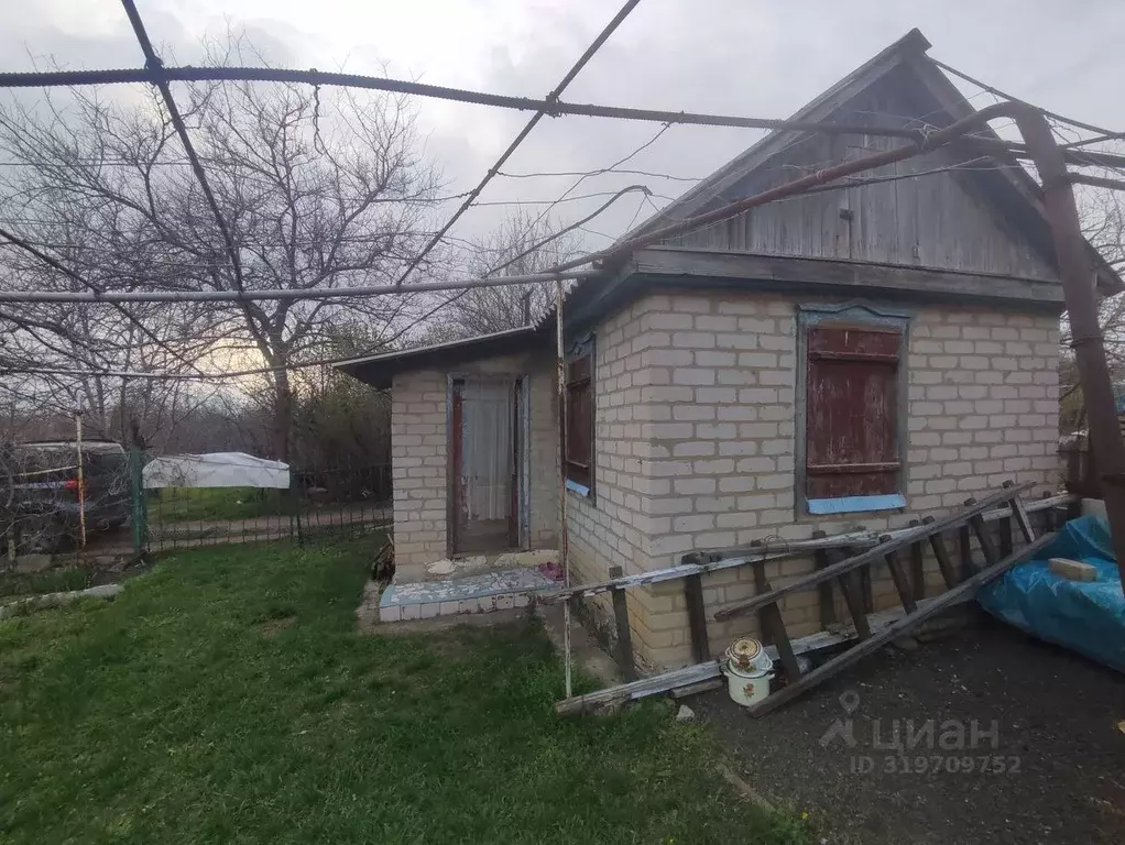 Дом в Ростовская область, Белокалитвинское городское поселение, ... - Фото 0