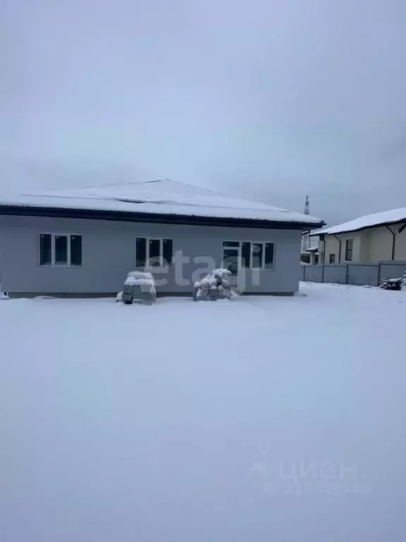 Дом в Свердловская область, Сысертский городской округ, с. Черданцево ... - Фото 0