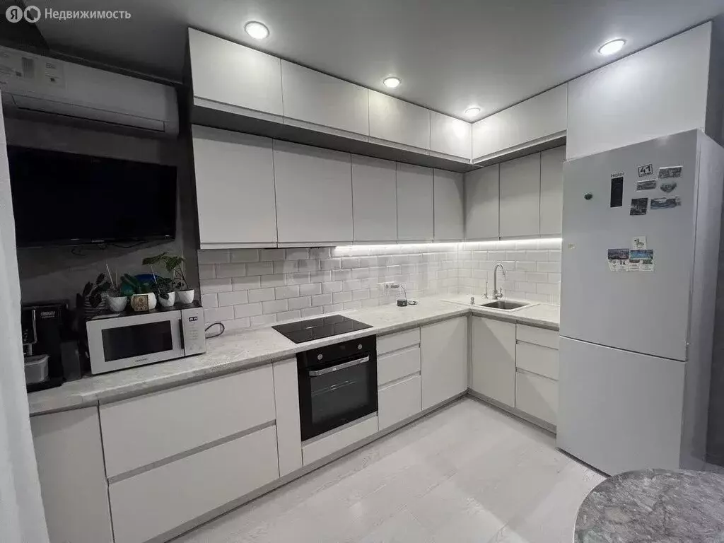 2-комнатная квартира: Краснодар, улица Красных Партизан, 1/4к8 (66 м) - Фото 2