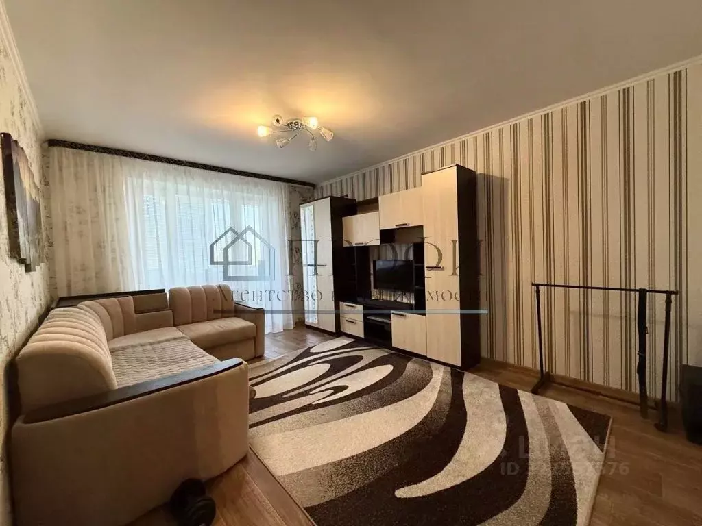 2-к кв. Белгородская область, Новый Оскол Ливенская ул., 132 (50.0 м) - Фото 2