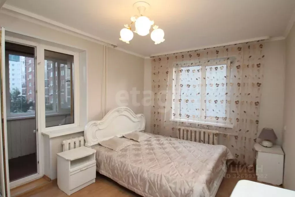 2-к кв. Тюменская область, Тюмень Ялуторовская ул., 12 (53.7 м) - Фото 1