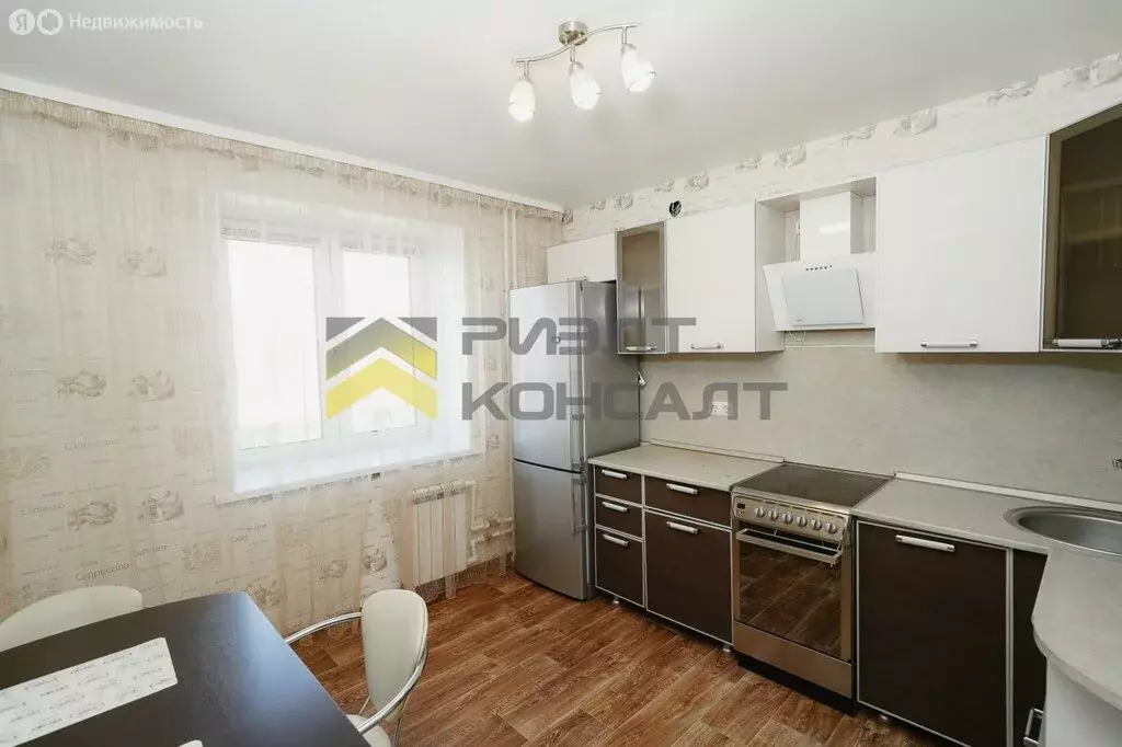 2-комнатная квартира: микрорайон Береговой, улица Киселёва, 33 (51.3 ... - Фото 0