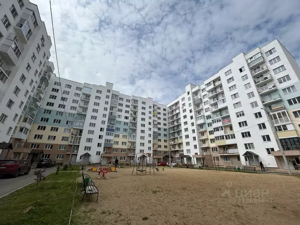 3-к кв. Ярославская область, Ярославль ул. Брагинская, 18к3 (70.0 м) - Фото 0