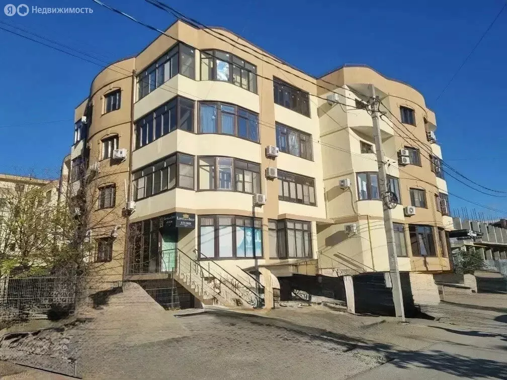 2-комнатная квартира: село Мысхако, Любимый переулок, 19 (88 м) - Фото 1