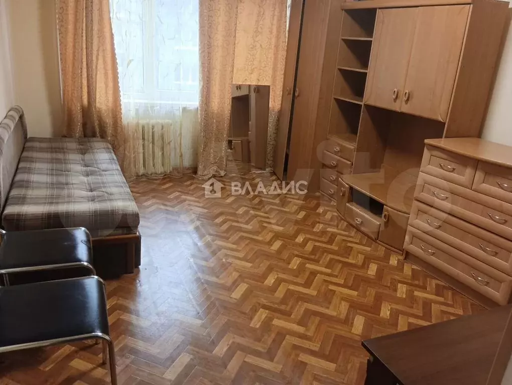 Комната 14 м в 8-к., 2/5 эт. - Фото 1