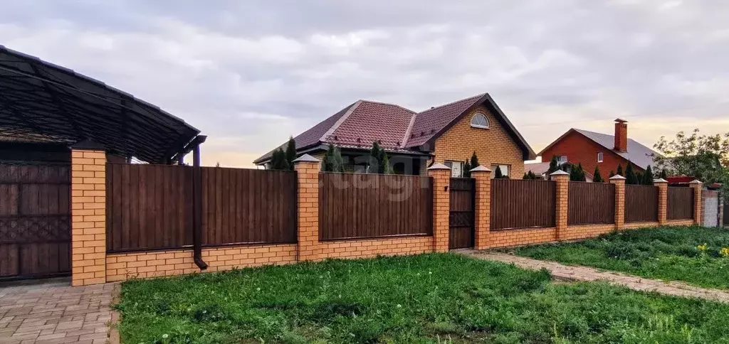 Дом в Белгородская область, Белгородский район, Северный городское ... - Фото 1