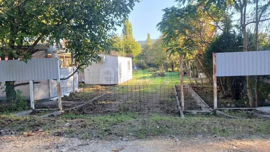 Участок в Краснодарский край, Геленджик городской округ, с. Береговое ... - Фото 2