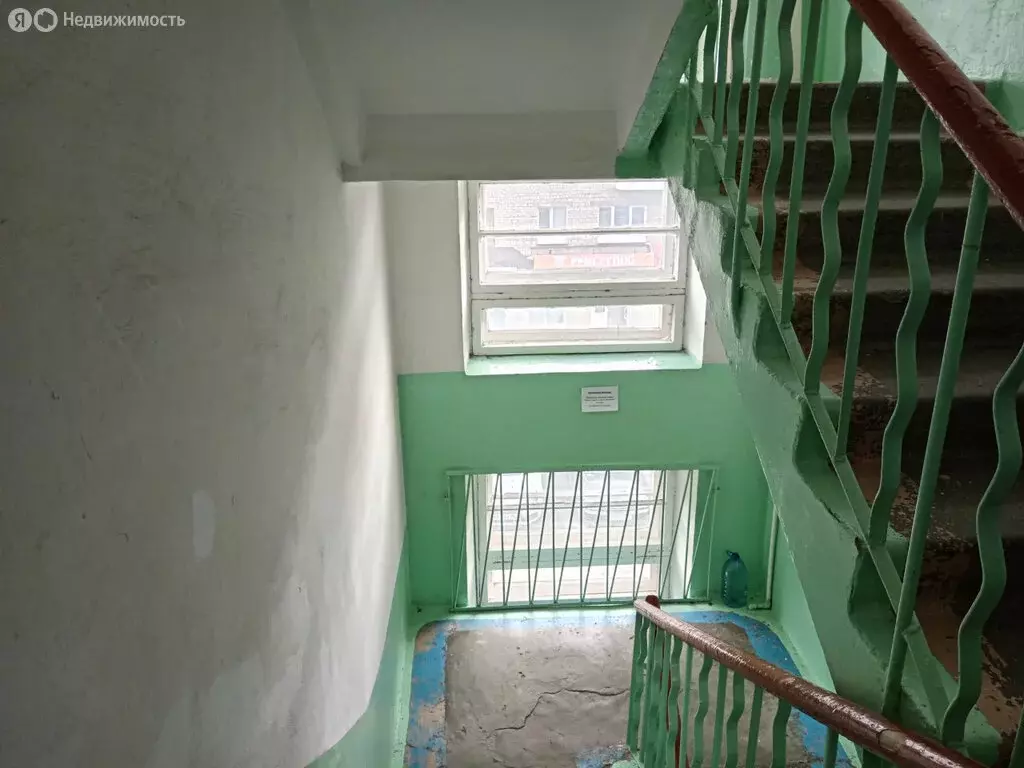 2-комнатная квартира: Ревда, улица Максима Горького, 39А (44 м) - Фото 0