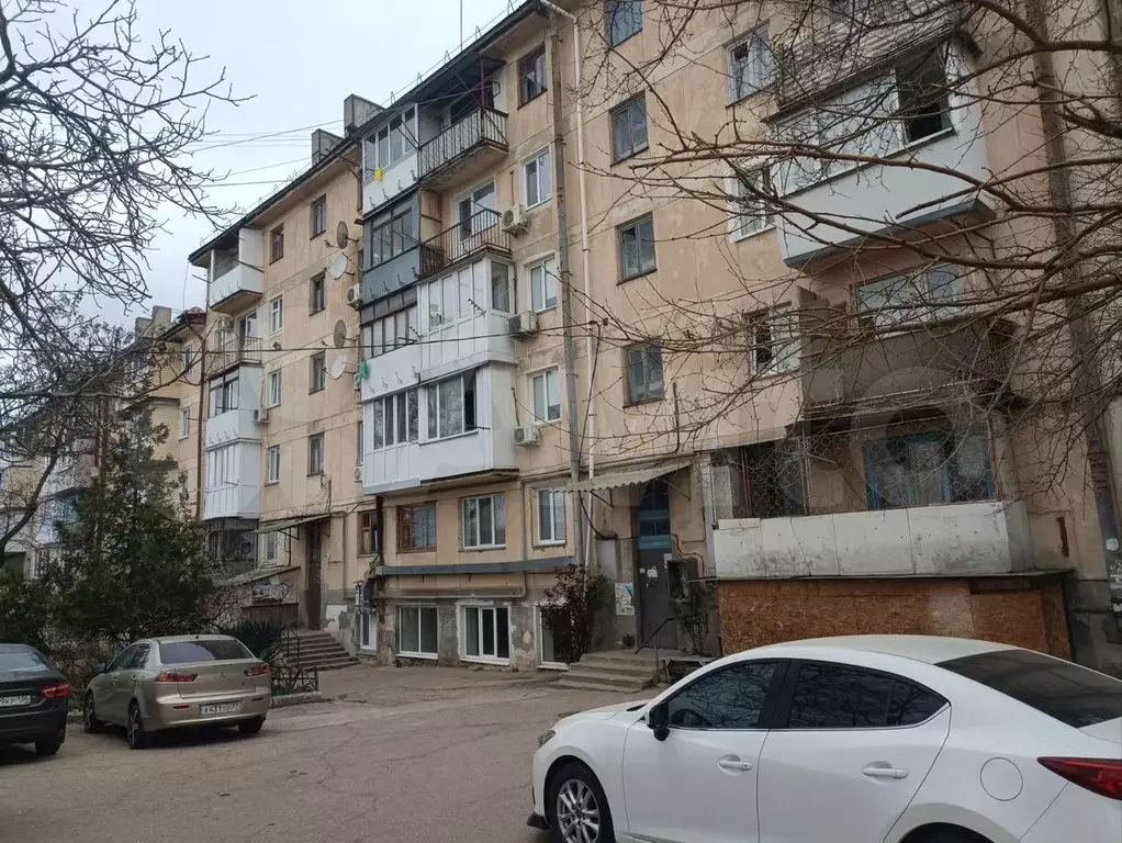 3-к. квартира, 57 м, 3/5 эт. - Фото 1