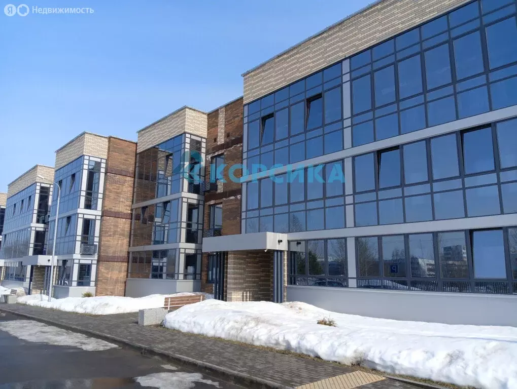 4-комнатная квартира: Набережные Челны, проспект Яшьлек, 24 (99.6 м) - Фото 2