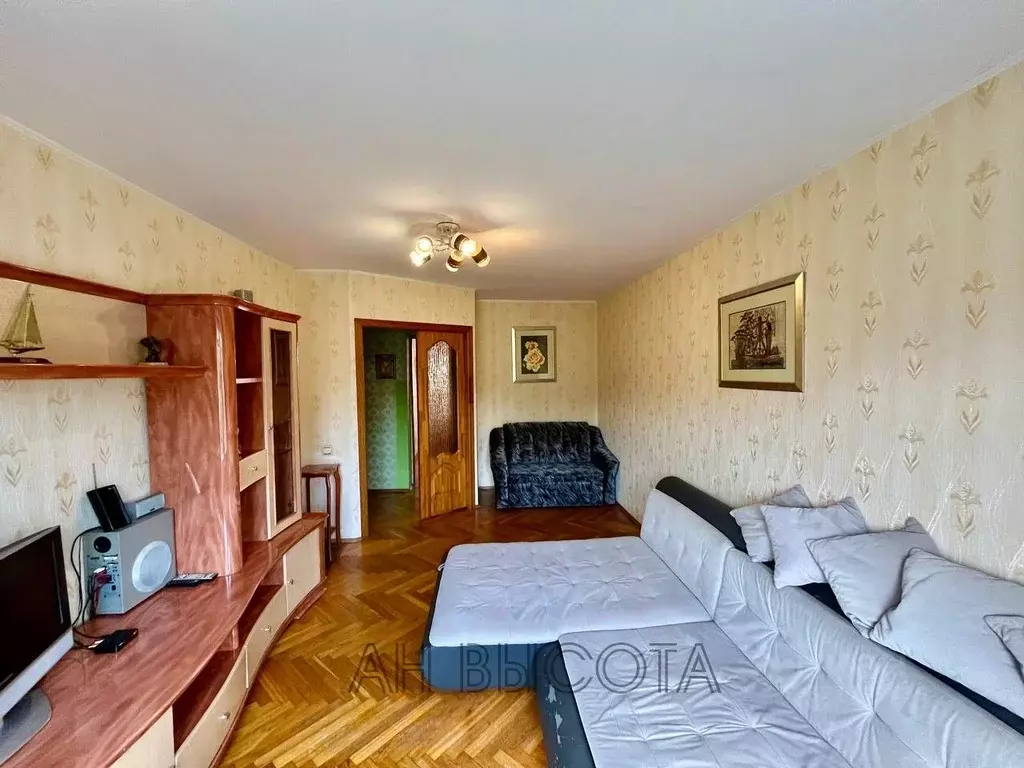 3-к кв. Калининградская область, Калининград Московский просп., 13 ... - Фото 1