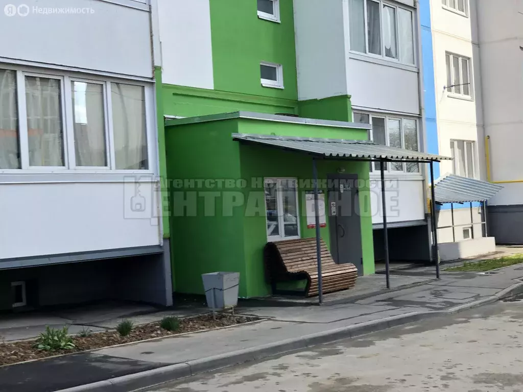 2-комнатная квартира: Смоленск, улица Седова, 18 (74 м) - Фото 1