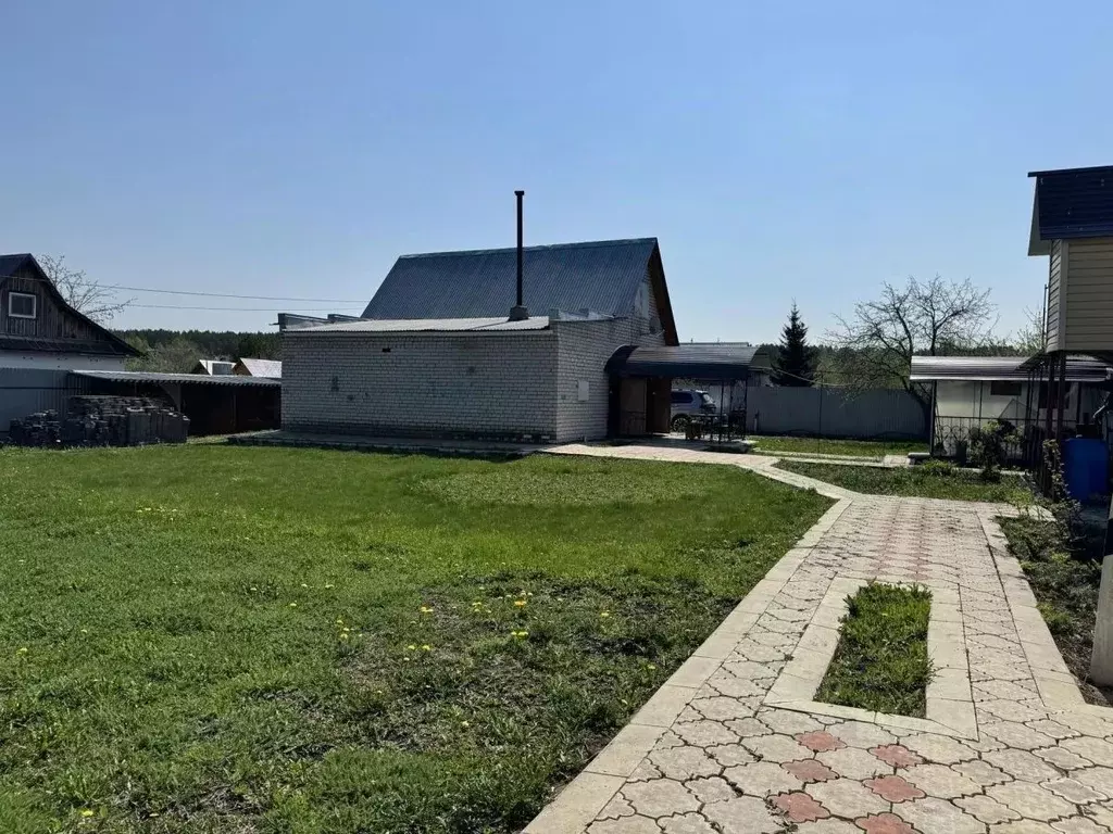 Дом в Татарстан, Нижнекамск муниципальное образование, Чайка СНТ  (85 ... - Фото 1
