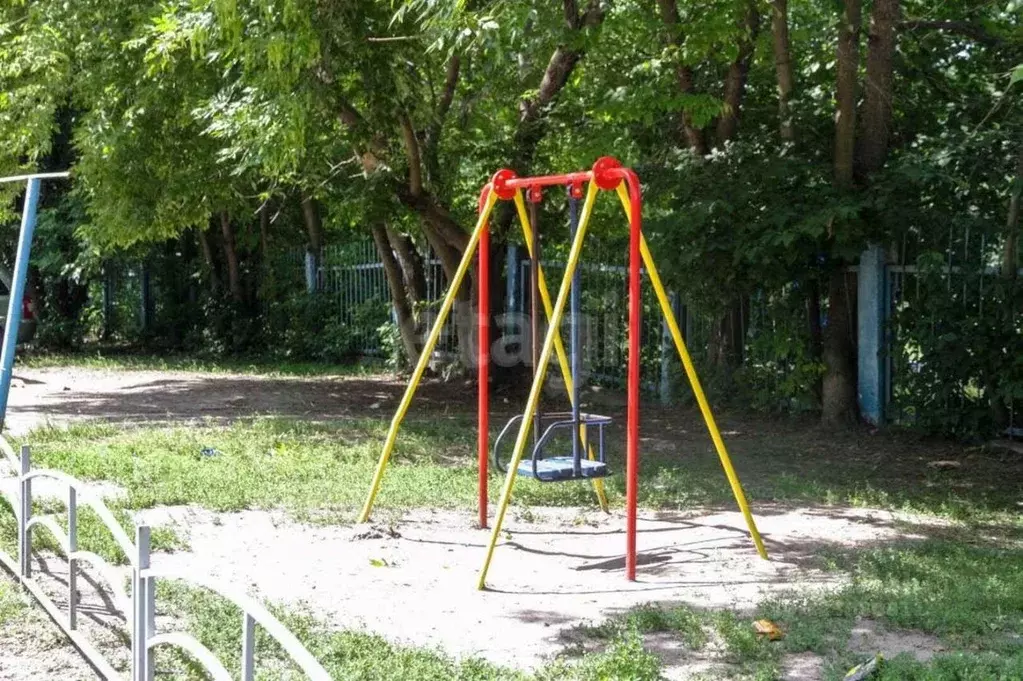 3-к кв. Ульяновская область, Ульяновск ул. Карла Либкнехта, 10 (59.5 ... - Фото 2