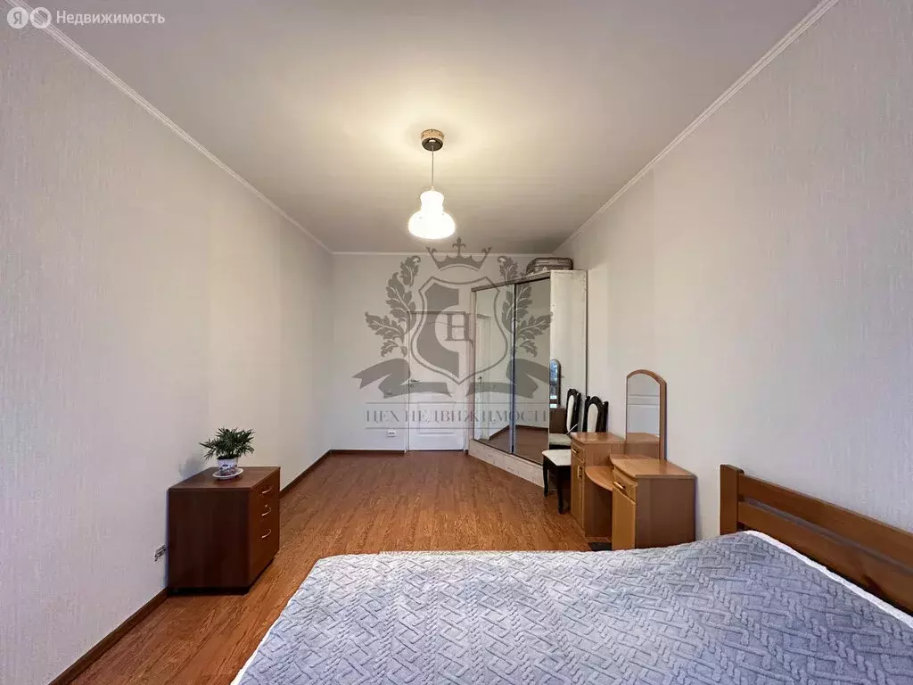 4-комнатная квартира: Санкт-Петербург, улица Красного Курсанта, 25 ... - Фото 1