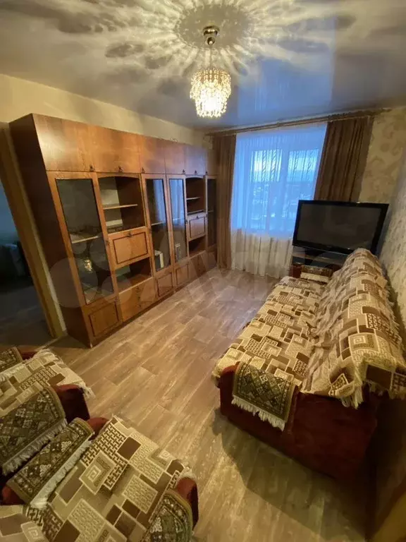 5-к. квартира, 40 м, 5/5 эт. - Фото 1