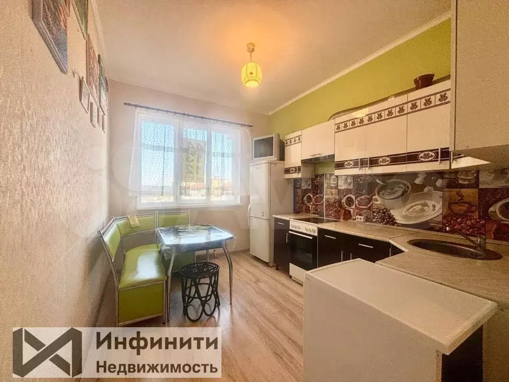 2-к. квартира, 60 м, 7/12 эт. - Фото 1