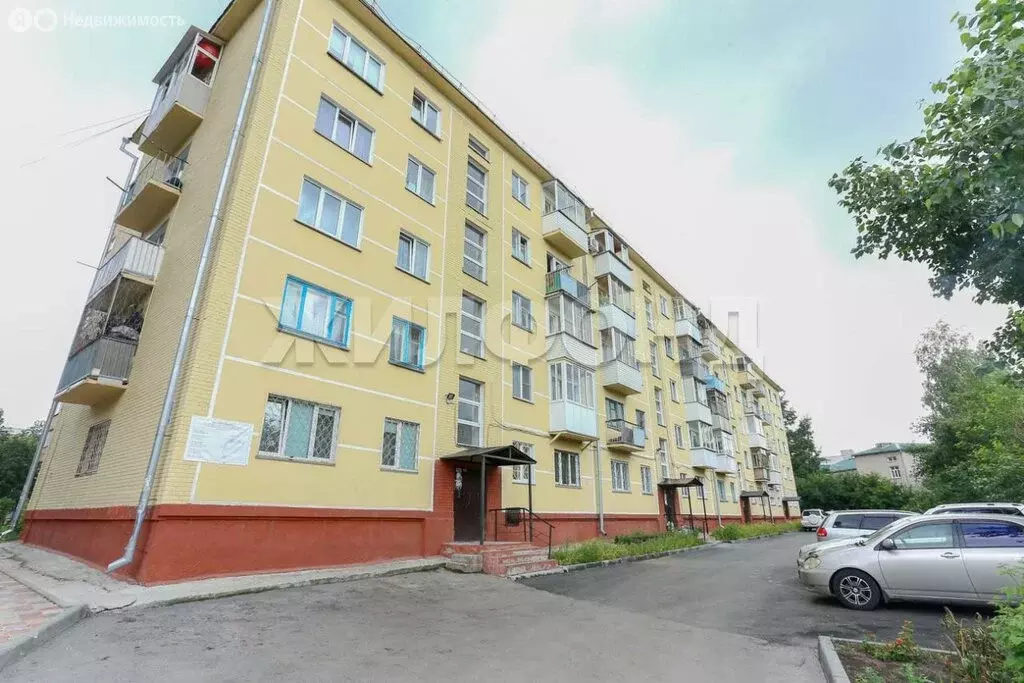 3-комнатная квартира: Новосибирск, Выставочная улица, 38 (60 м) - Фото 1