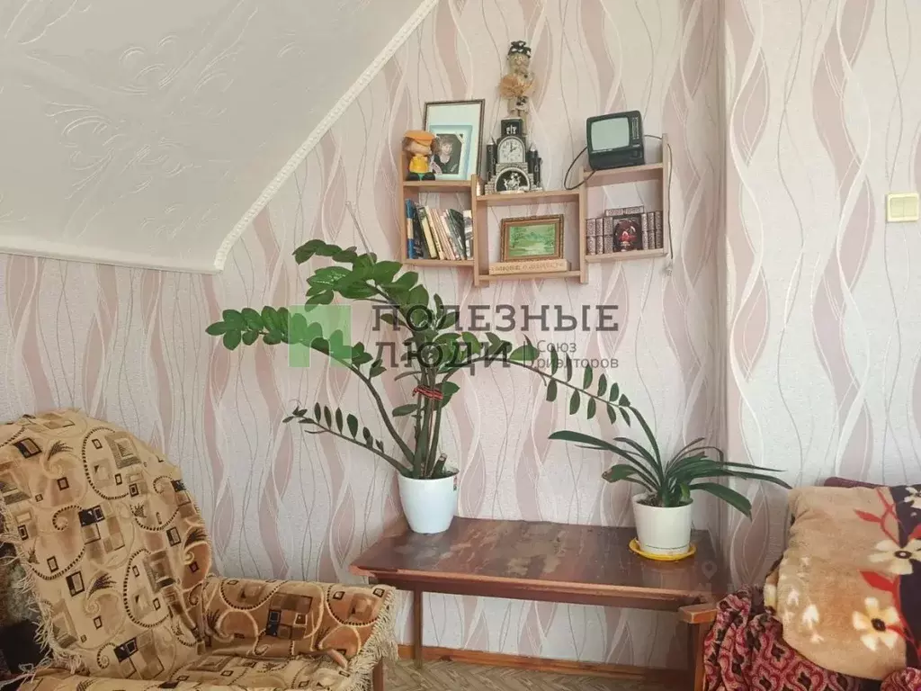 Дом в Белгородская область, Корочанский район, Мелиховское с/пос, с. ... - Фото 2