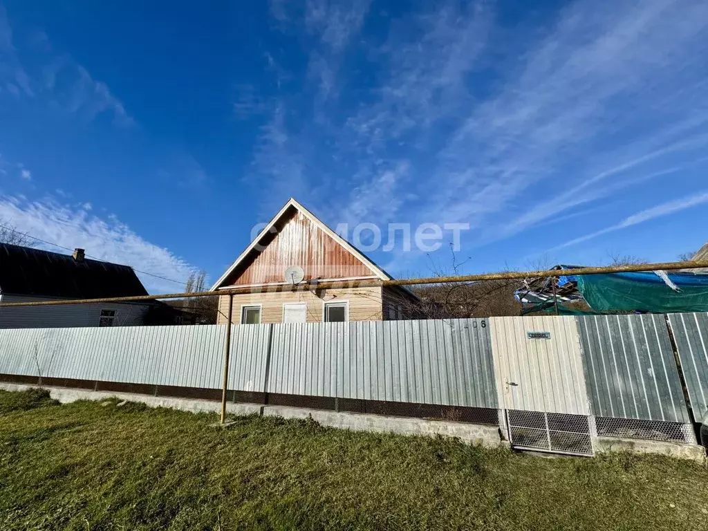 Дом в Краснодарский край, Апшеронск Социалистическая ул. (39 м) - Фото 2