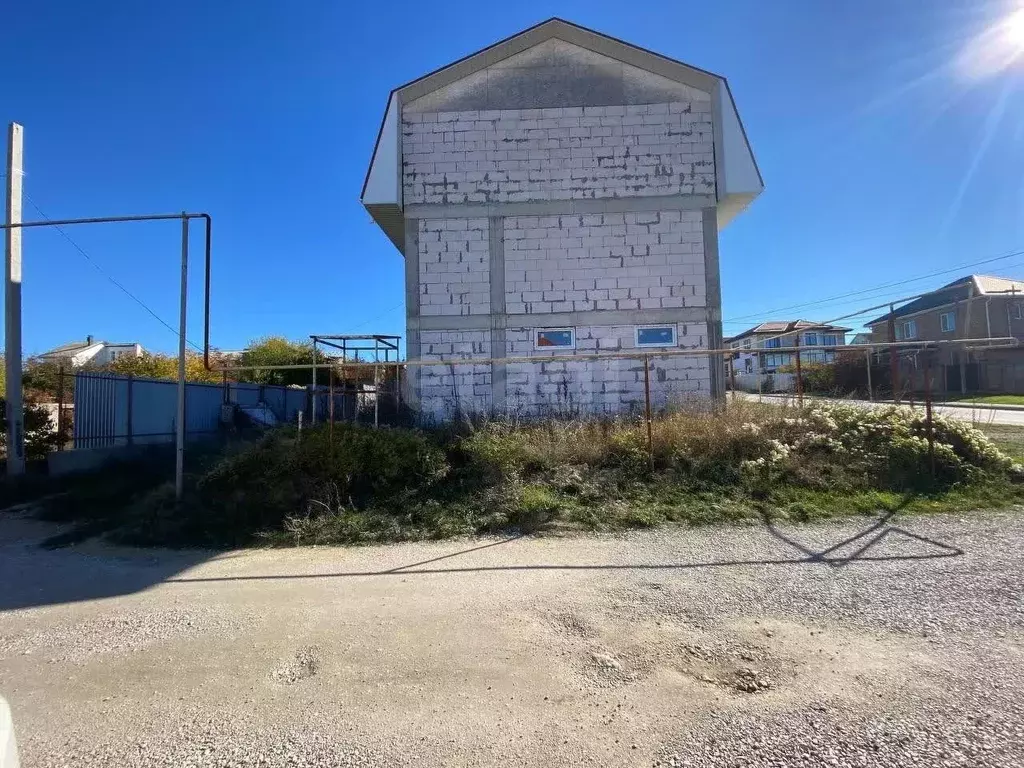 Помещение свободного назначения в Крым, Симферополь ул. Тюзлюк (331 м) - Фото 2