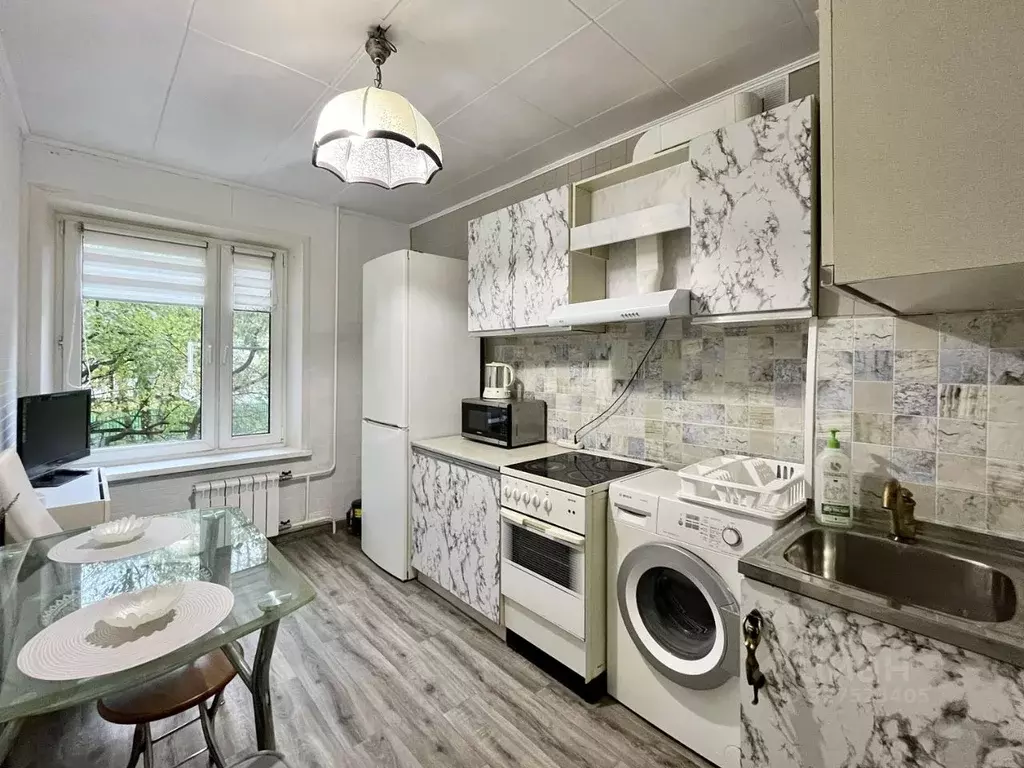 3-к кв. Москва ул. Декабристов, 36к1 (63.0 м) - Фото 1