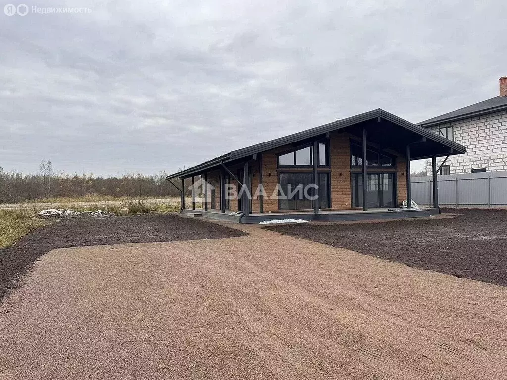 Дом в Всеволожский район, Бугровское городское поселение, деревня ... - Фото 1