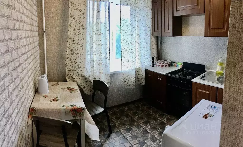 3-к кв. Вологодская область, Череповец ул. Бардина, 19 (65.0 м) - Фото 1