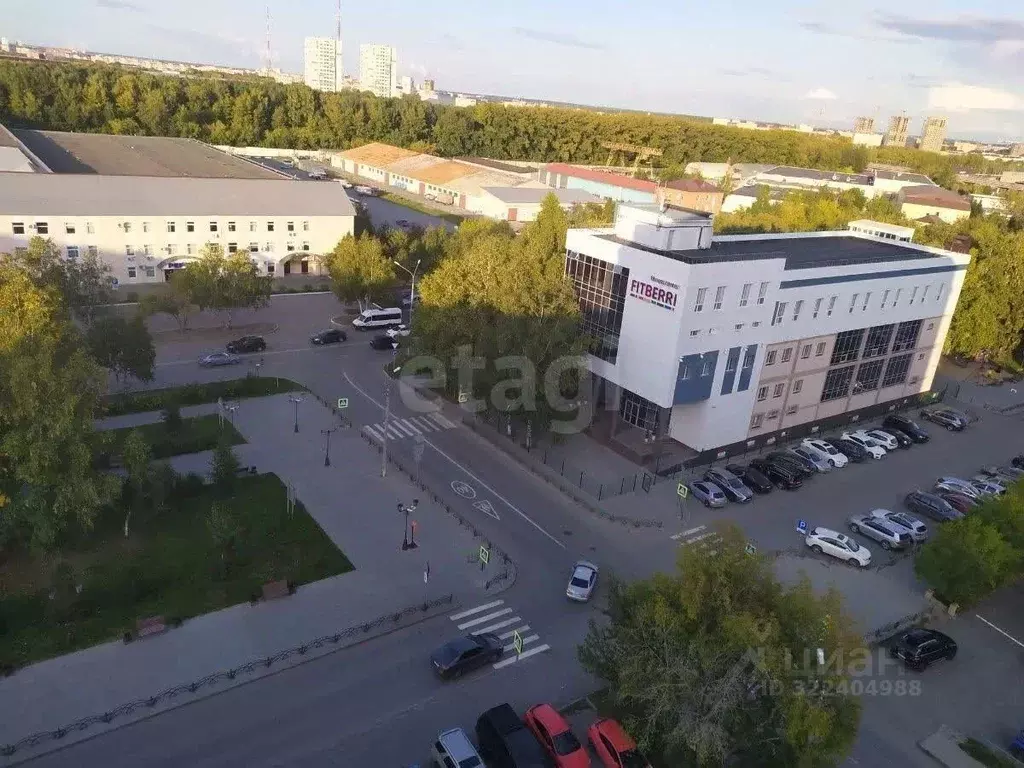 2-к кв. Тюменская область, Тюмень ул. 30 лет Победы, 50к1 (70.0 м) - Фото 2