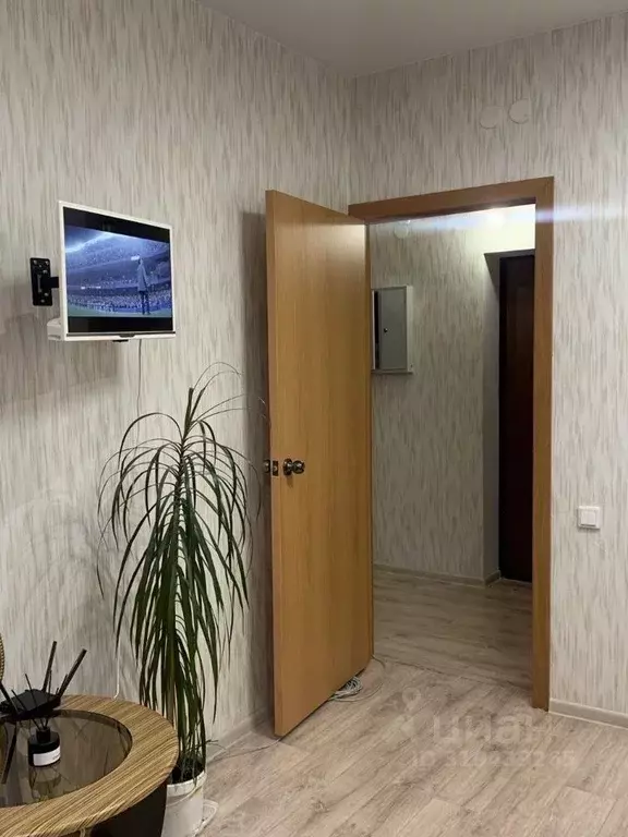 1-к кв. Иркутская область, Братск Падун жилрайон, ул. Котельная, 5 ... - Фото 0