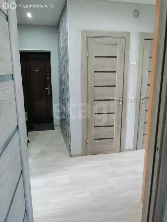 2-комнатная квартира: Заводоуковск, улица Свободы, 12 (52 м) - Фото 2