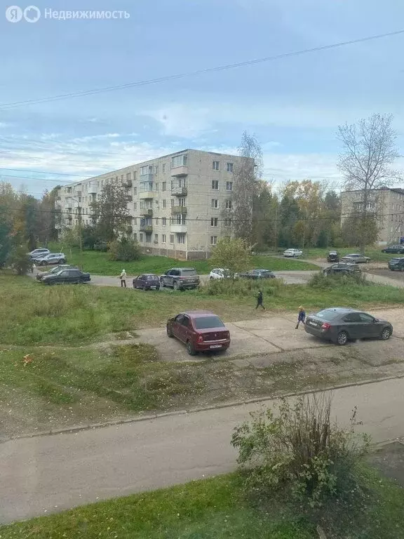 3-комнатная квартира: Пикалёво, Спортивная улица, 10 (56.4 м) - Фото 1