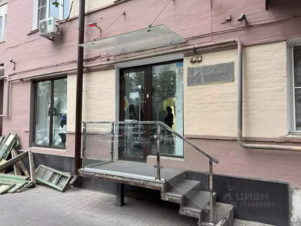 Торговая площадь в Ростовская область, Ростов-на-Дону просп. Соколова, ... - Фото 0